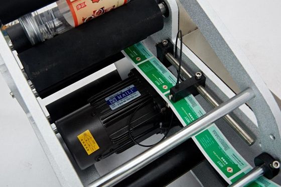 MT-50 Εύκολη ρύθμιση Μηχανή Ετικέτας μπουκαλιών κρασιού Εφαρμοστής ετικέτας μπουκαλιών υψηλής ακρίβειας