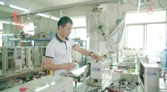 FRD-1000 Μηχανή σφράγισης οριζόντιας ταινίας με τύπου συσκευασίας 26 kg