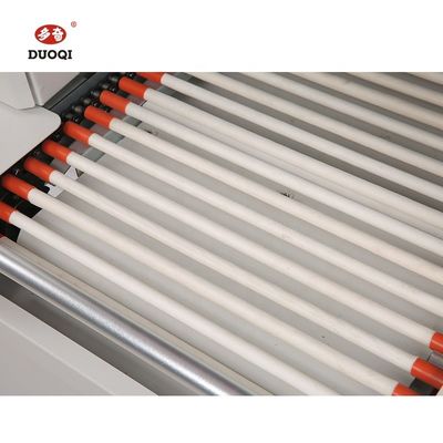 SM-4525 Μηχανή τυλίγματος με κενό για συσκευασίες PVC PP POF με θερμικά συρρικνωτικές ταινίες
